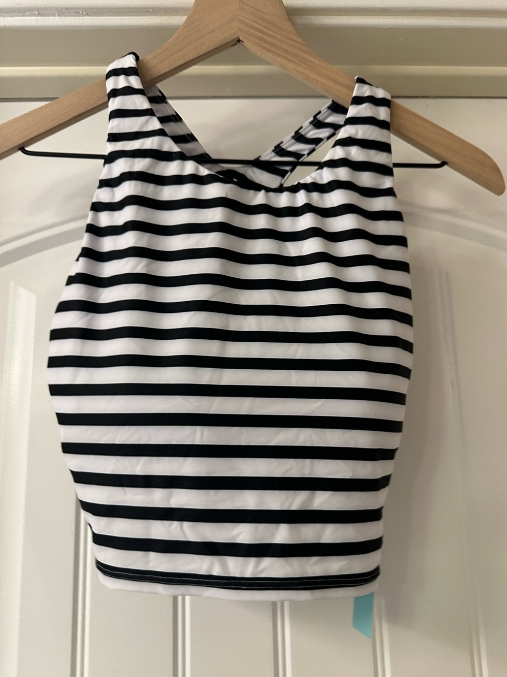 NWT Aqua Eve Swim Top Size M